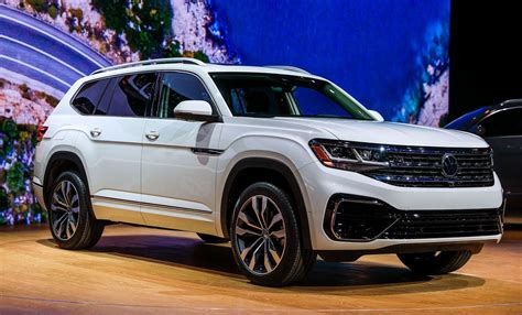 Volkswagen recalls more than 271,000 vehicles due to defective .